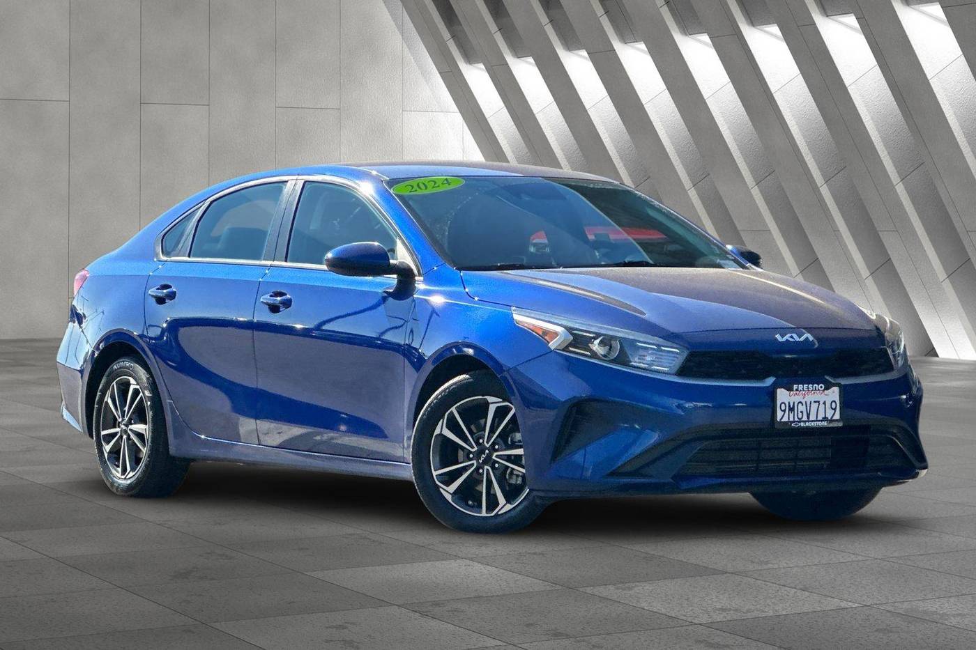 2024 Kia Forte LXS — Sedan — 30,460 mi — Fresno, CA