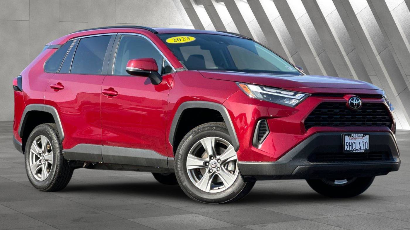 2023 Toyota RAV4 XLE — SUV — 30,975 mi — Fresno, CA