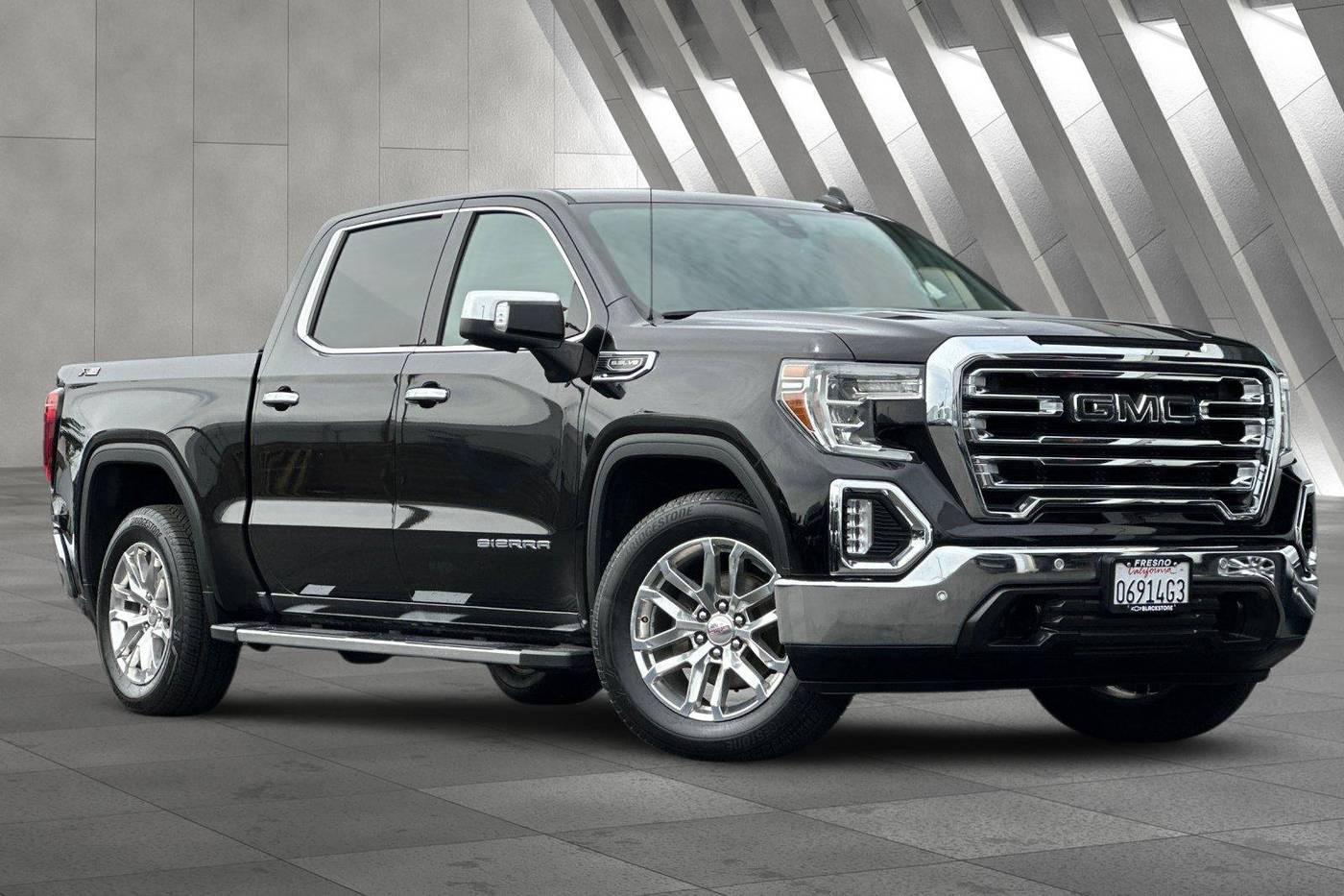 2019 GMC Sierra 1500 SLT — Pickup Truck — 84,895 mi — Fresno, CA