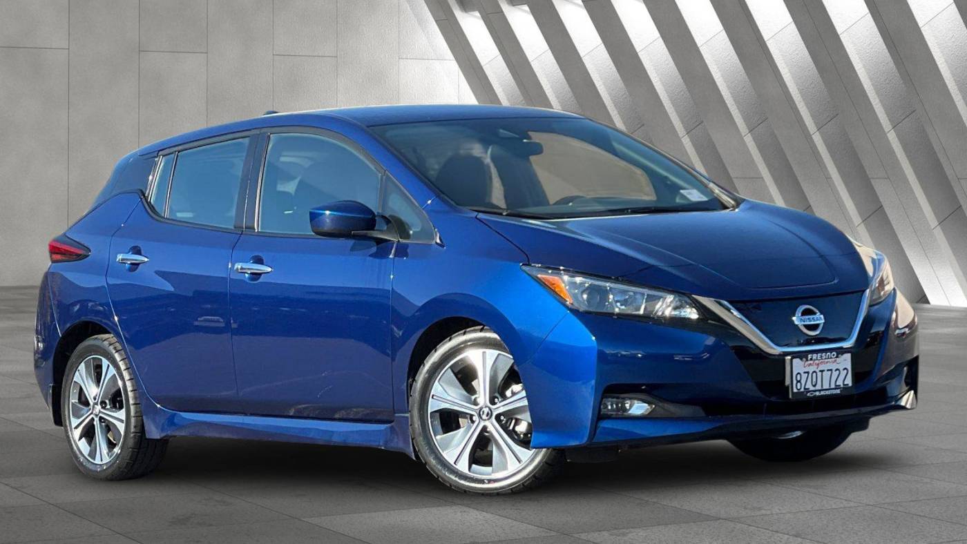 2022 Nissan LEAF SV — Hatchback — 29,917 mi — Fresno, CA