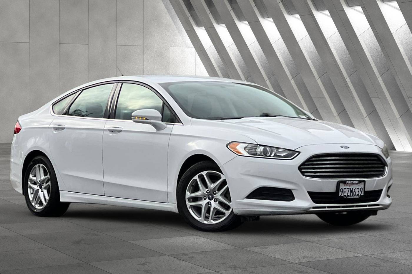 2015 Ford Fusion SE — Sedan — 85,966 mi — Fresno, CA