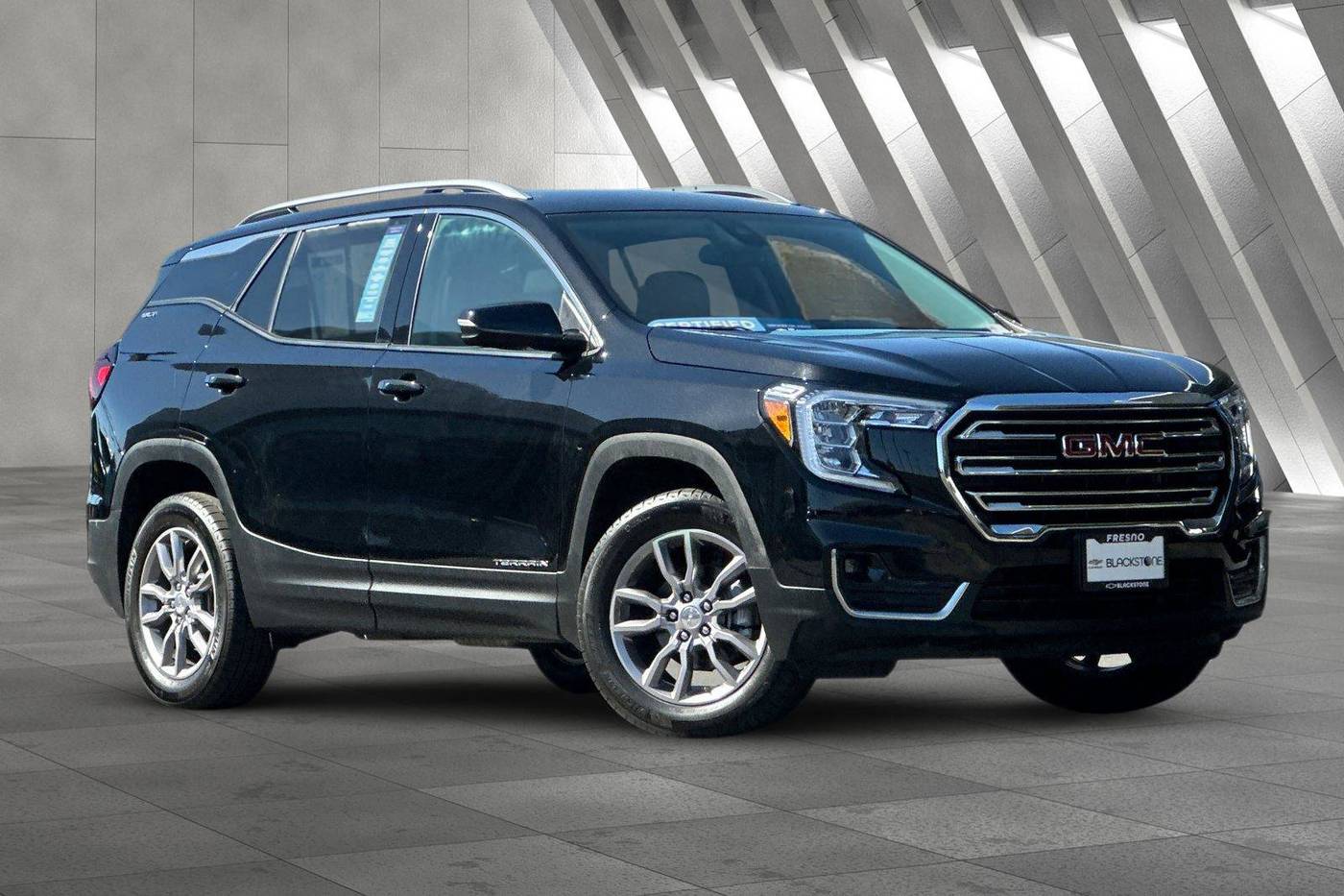 2024 GMC Terrain SLT — SUV — 32,553 mi — Fresno, CA