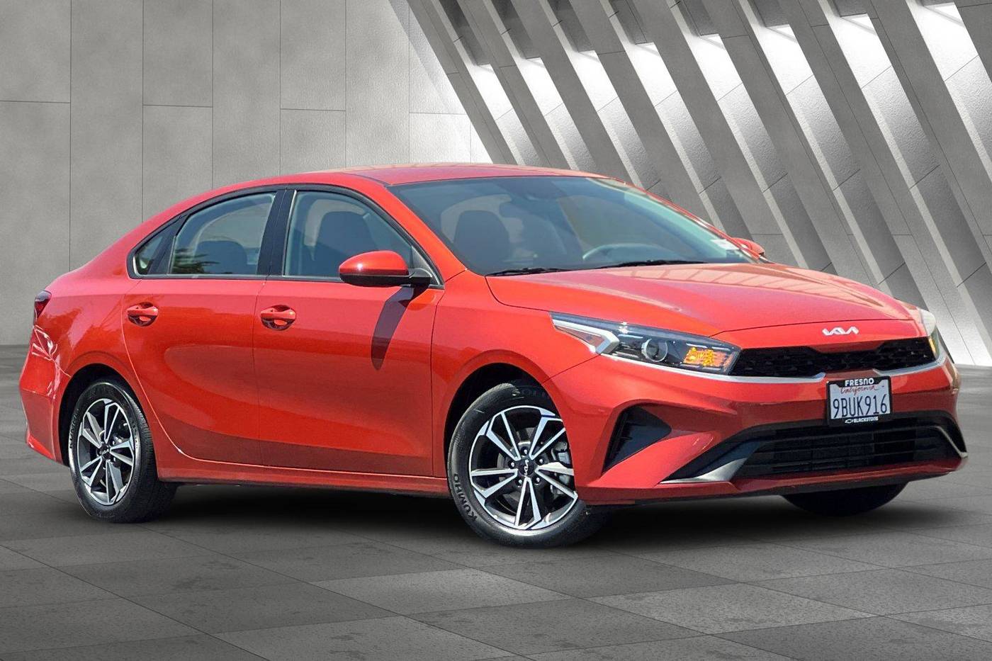 2022 Kia Forte LXS — Sedan — 17,942 mi — Fresno, CA