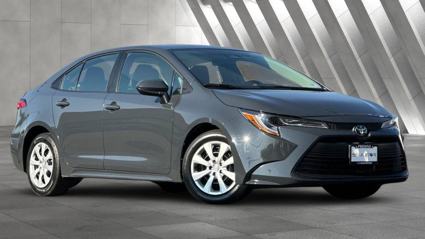 2024 Toyota Corolla LE — Sedan — 26,100 mi — Fresno, CA