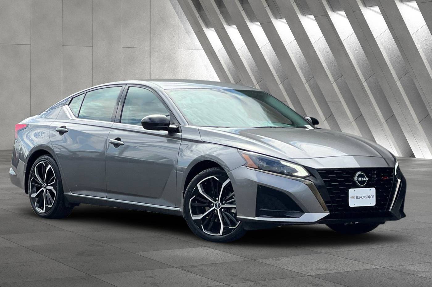 2023 Nissan Altima SR — Sedan — 57,078 mi — Fresno, CA