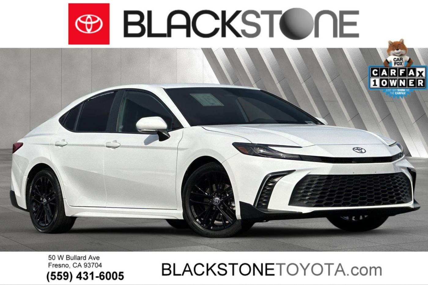 2025 Toyota Camry SE — Sedan — 10,486 mi — Fresno, CA