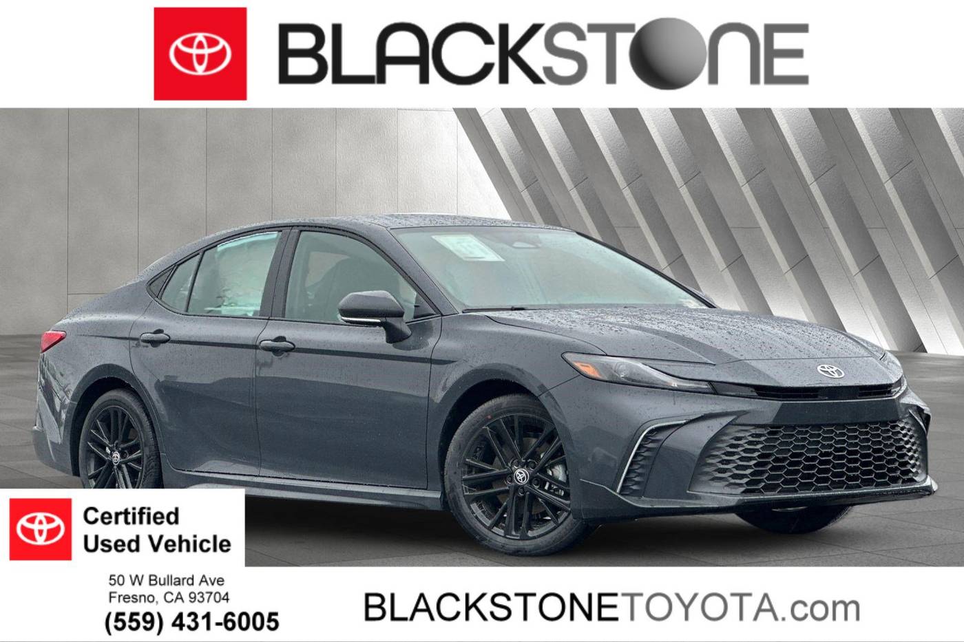 2025 Toyota Camry SE — Sedan — 40 mi — Fresno, CA
