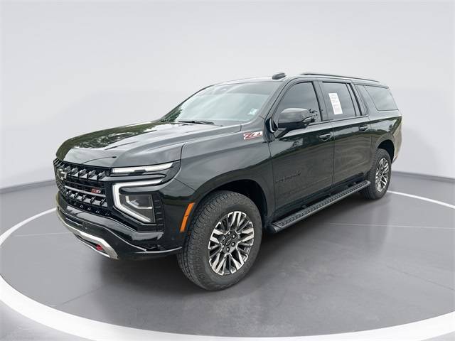 2025 Chevrolet Suburban Z71 — SUV — 5,872 mi — Shallote, NC