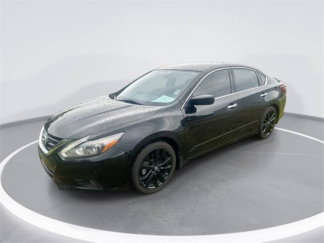 2017 Nissan Altima 2.5 SR — Sedan — 115,261 mi — Shallote, NC