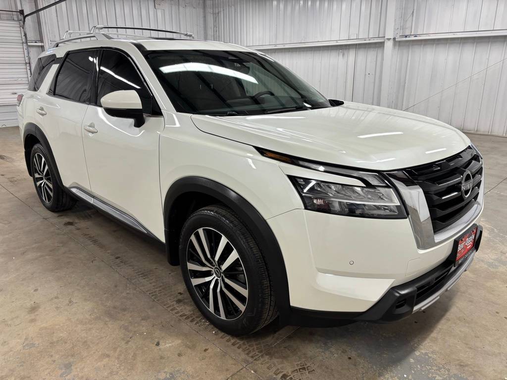 2023 Nissan Pathfinder Platinum — SUV — 21,018 mi — Lyford, TX