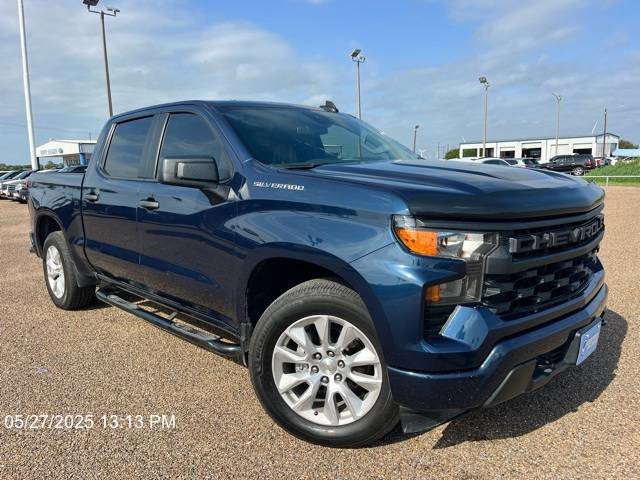2022 Chevrolet Silverado 1500 Custom — Pickup Truck — 69,766 mi — Lyford, TX