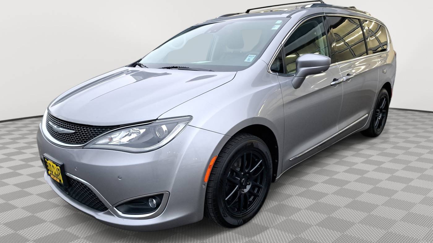 2017 Chrysler Pacifica Touring L Plus — Minivan — 102,384 mi — Auburn, WA