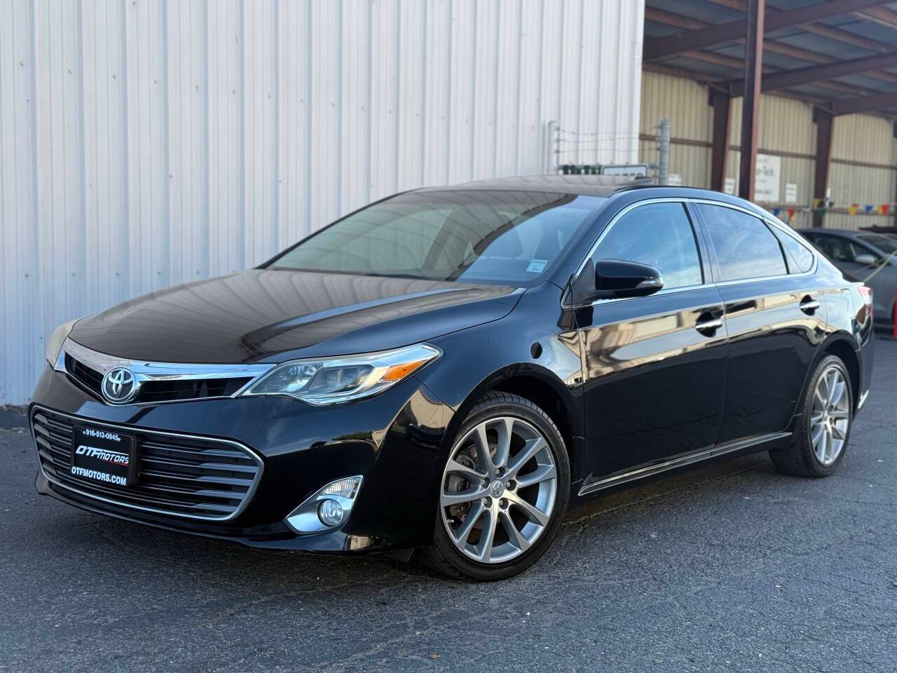2014 Toyota Avalon XLE Touring — Sedan — 79,000 mi — West Sacramento, CA