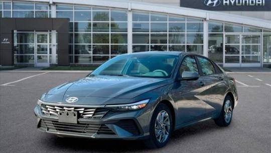 2024 Hyundai Elantra SEL — Sedan — 19 mi — Houston, TX