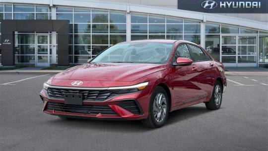 2024 Hyundai Elantra SEL — Sedan — 18 mi — Houston, TX
