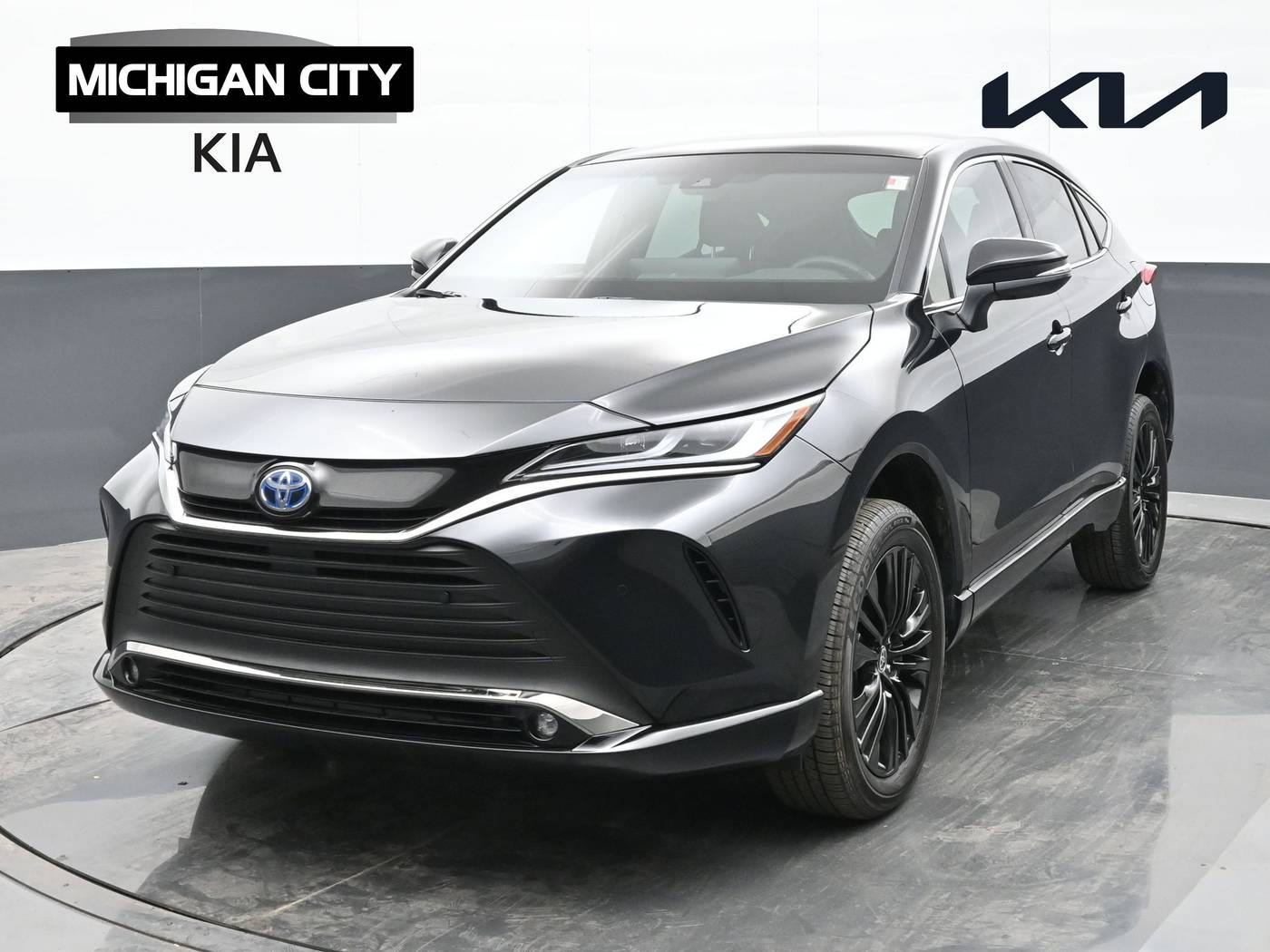 2024 Toyota Venza Nightshade — SUV — 4,791 mi — Michigan City, IN