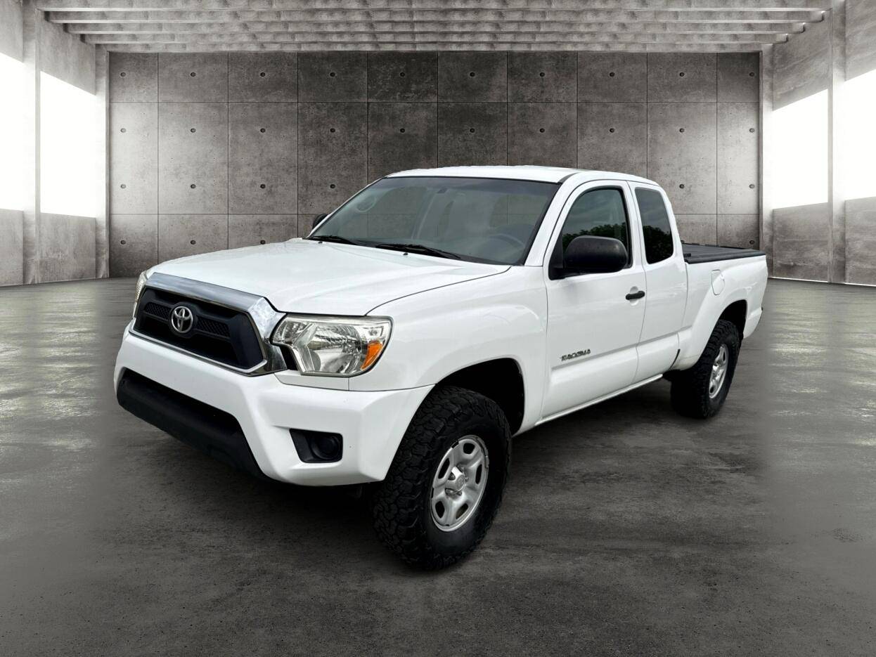 2014 Toyota Tacoma Base — Pickup Truck — 156,279 mi — Duluth, GA