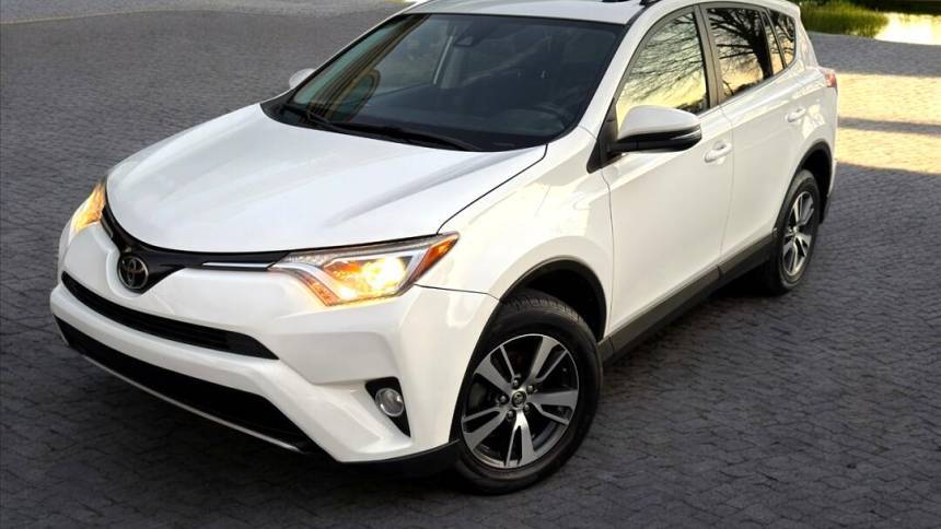 2018 Toyota RAV4 XLE