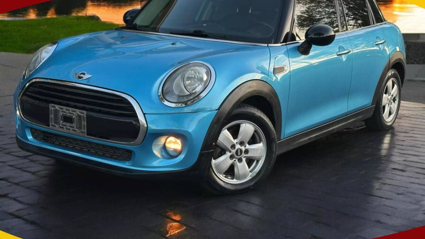 2016 MINI Hardtop Cooper — Hatchback — 74,423 mi — Duluth, GA
