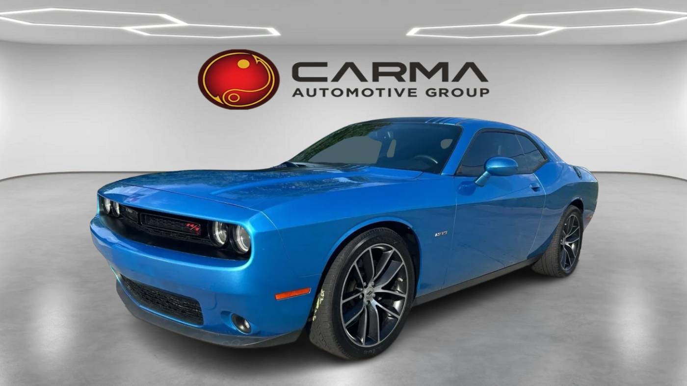 2015 Dodge Challenger R/T Shaker