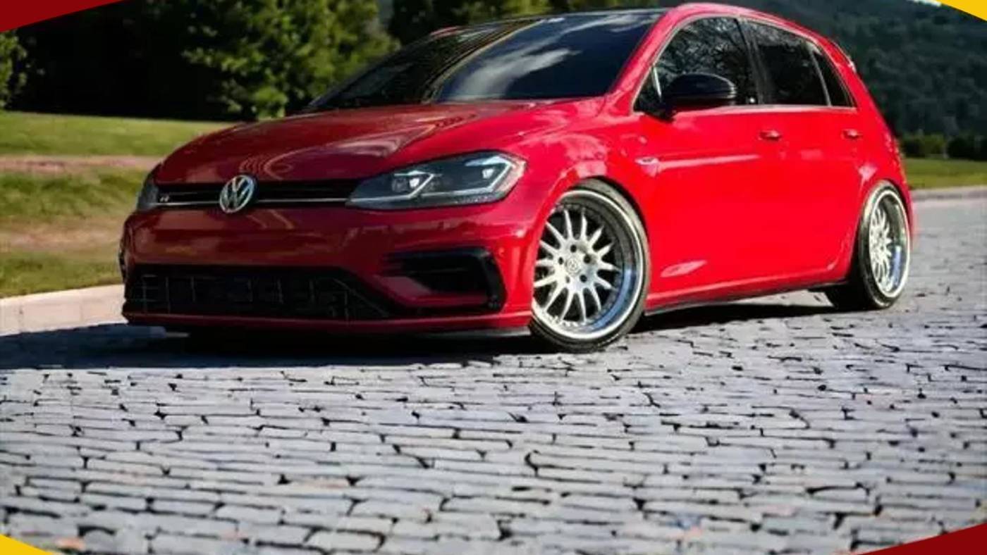 2019 Volkswagen Golf R Base — Hatchback — 34,432 mi — Duluth, GA