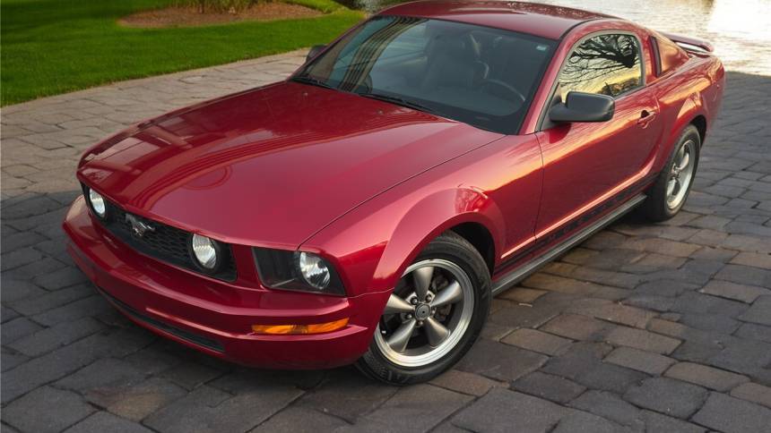 2005 Ford Mustang Deluxe — Coupe — 159,037 mi — Duluth, GA