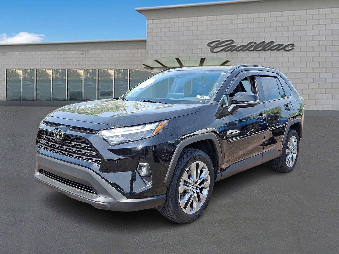 2023 Toyota RAV4 XLE Premium — SUV — 23,125 mi — Trevose, PA