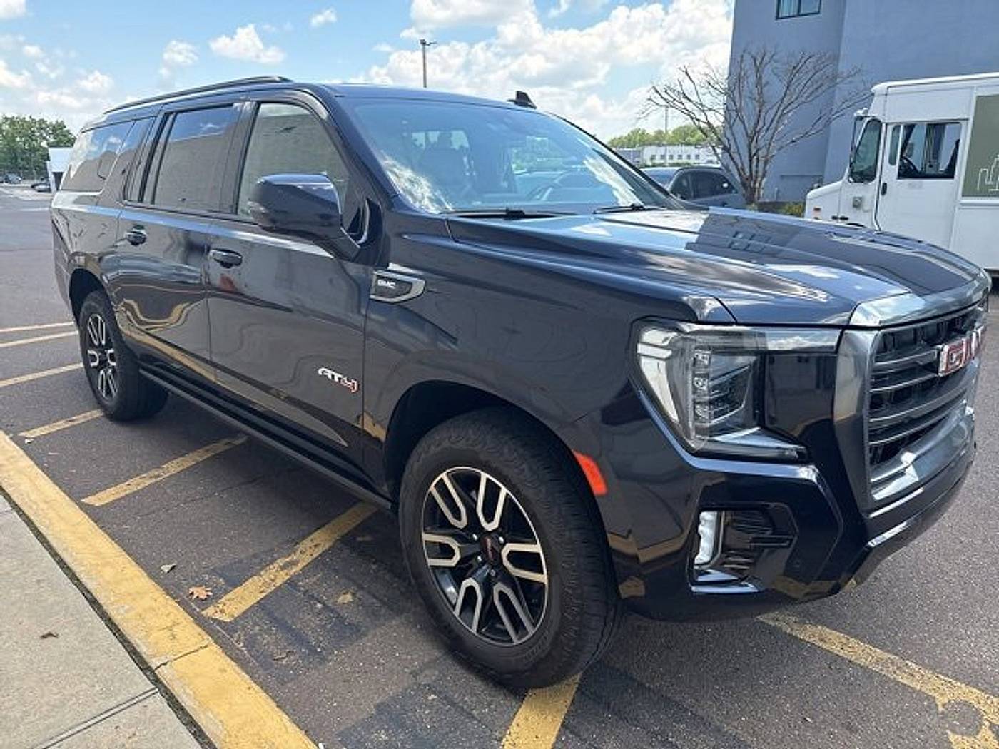 2022 GMC Yukon AT4 — SUV — 62,525 mi — Trevose, PA