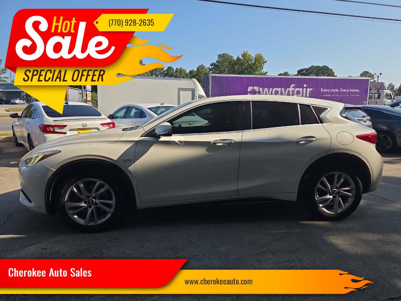 2018 Infiniti QX30 Sport