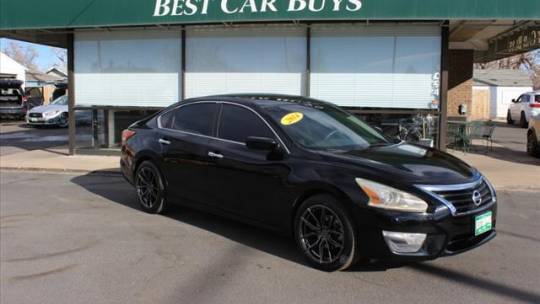 2014 Nissan Altima 2.5 S — Sedan — 110,901 mi — Englewood, CO