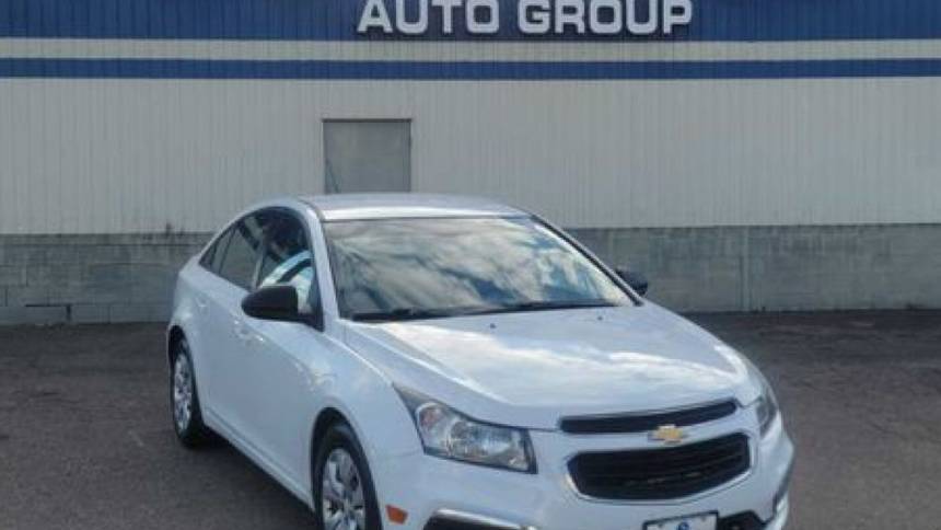 2016 Chevrolet Cruze Limited LS — Sedan — 108,671 mi — Sheridan, CO