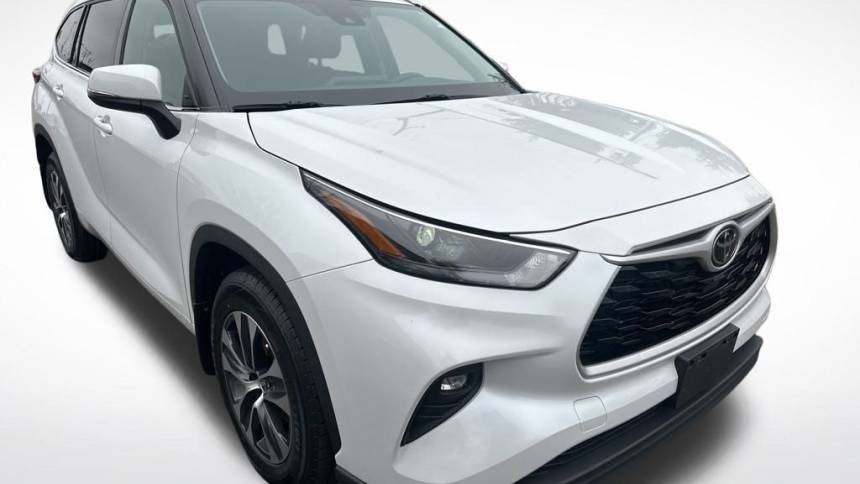 2022 Toyota Highlander XLE — SUV — 57,677 mi — Bristol, CT
