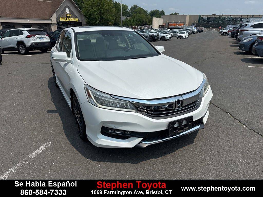 2017 Honda Accord Touring — Sedan — 9,546 mi — Bristol, CT