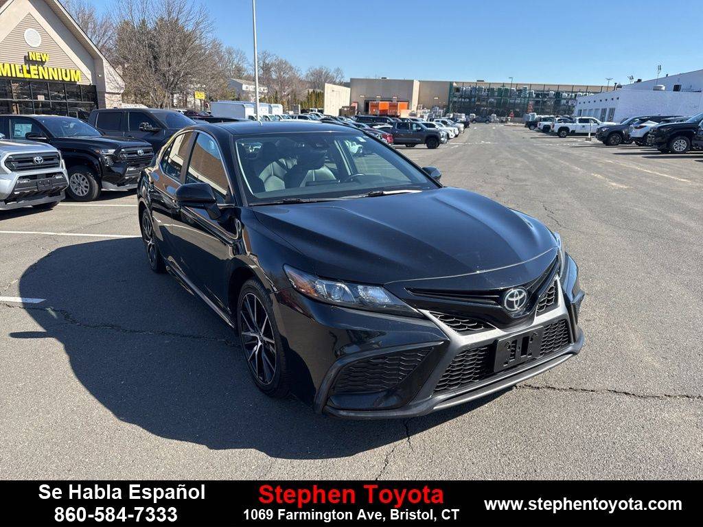 2021 Toyota Camry SE — Sedan — 76,370 mi — Bristol, CT