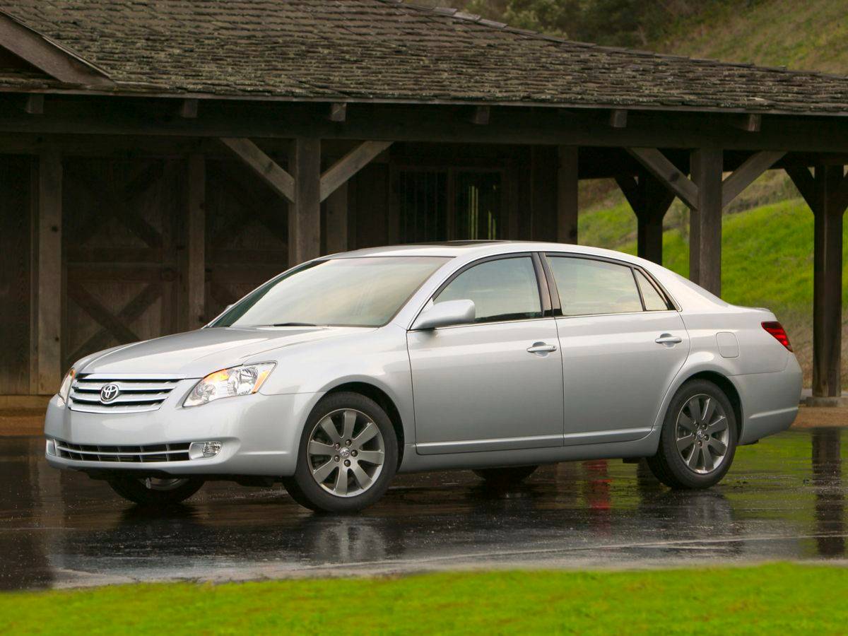 2006 Toyota Avalon XL — Sedan — 217,119 mi — Bristol, CT