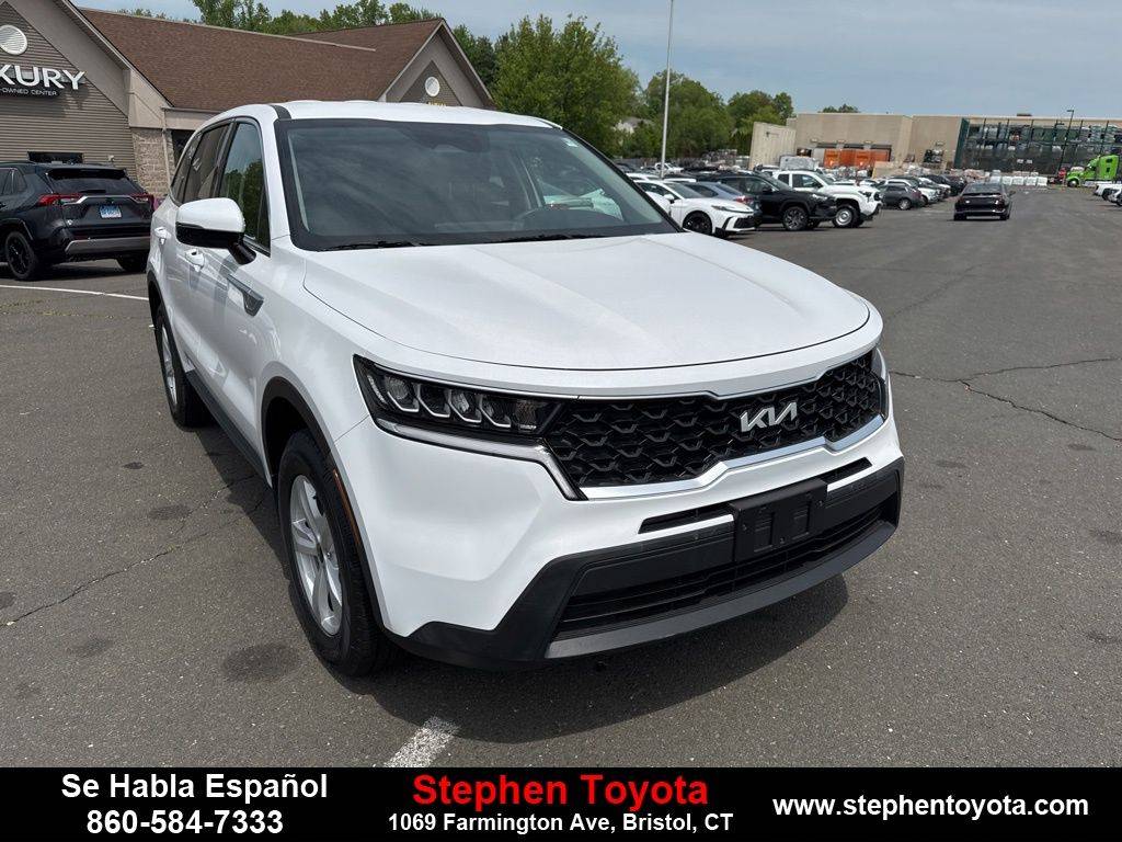 2022 Kia Sorento LX — SUV — 33,705 mi — Bristol, CT