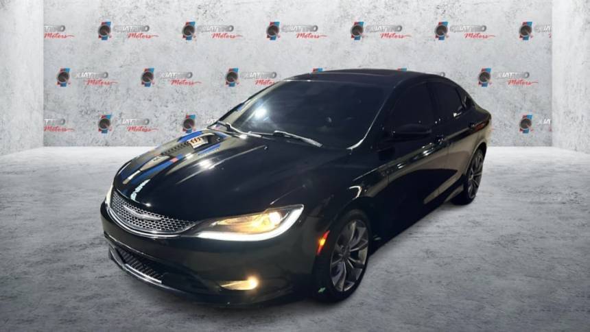 2015 Chrysler 200 S — Sedan — 117,801 mi — Redford, MI