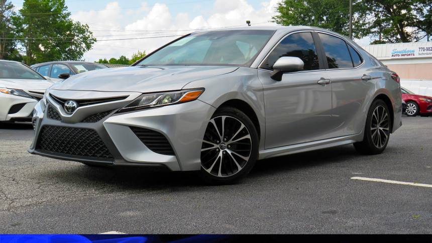 2018 Toyota Camry SE — Sedan — 117,675 mi — Stone Mountain, GA