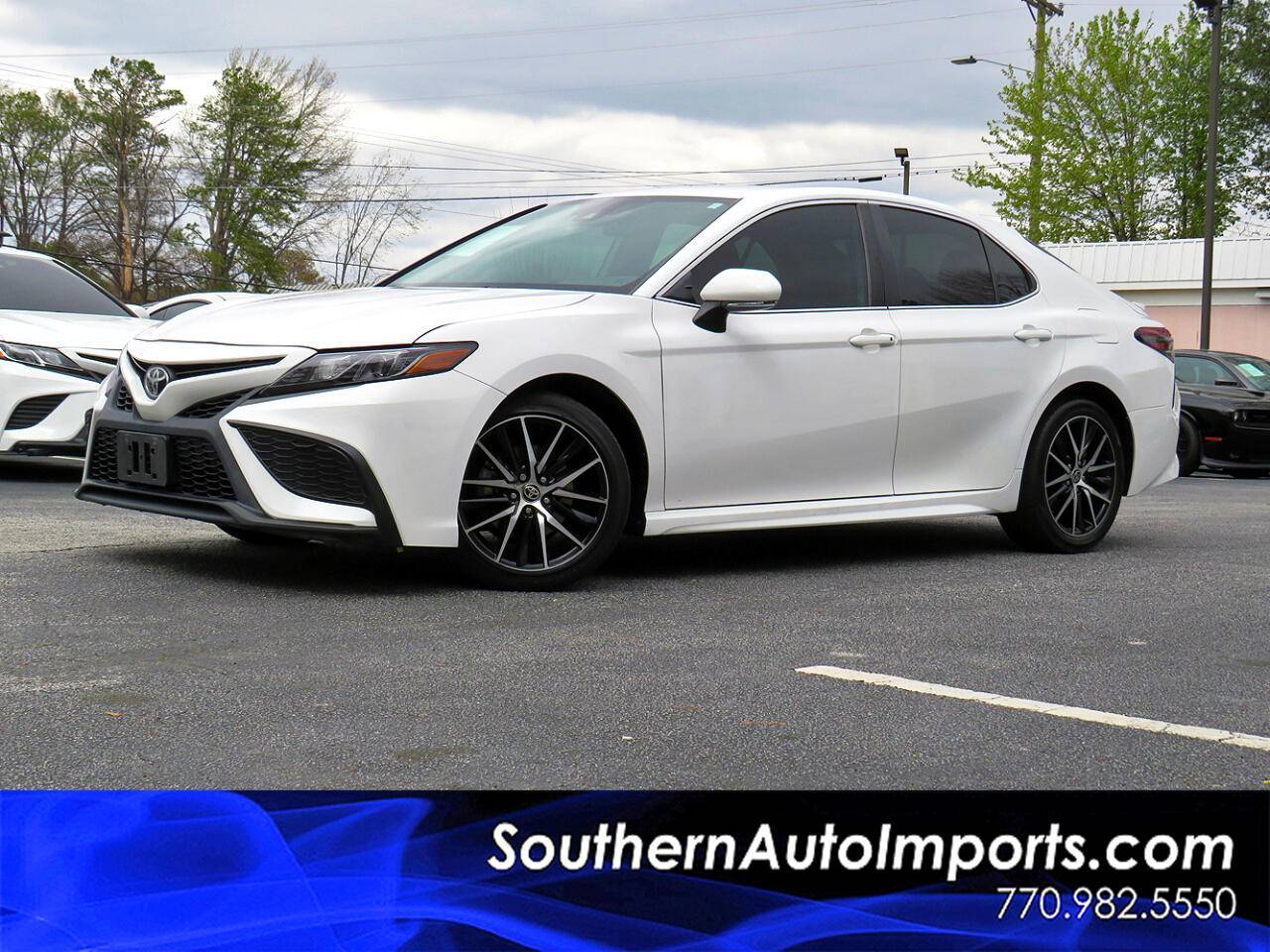 2022 Toyota Camry SE — Sedan — 80,352 mi — Stone Mountain, GA