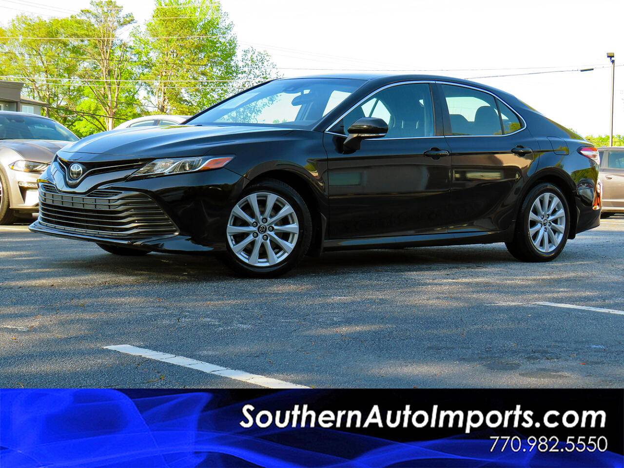 2018 Toyota Camry LE — Sedan — 114,137 mi — Stone Mountain, GA