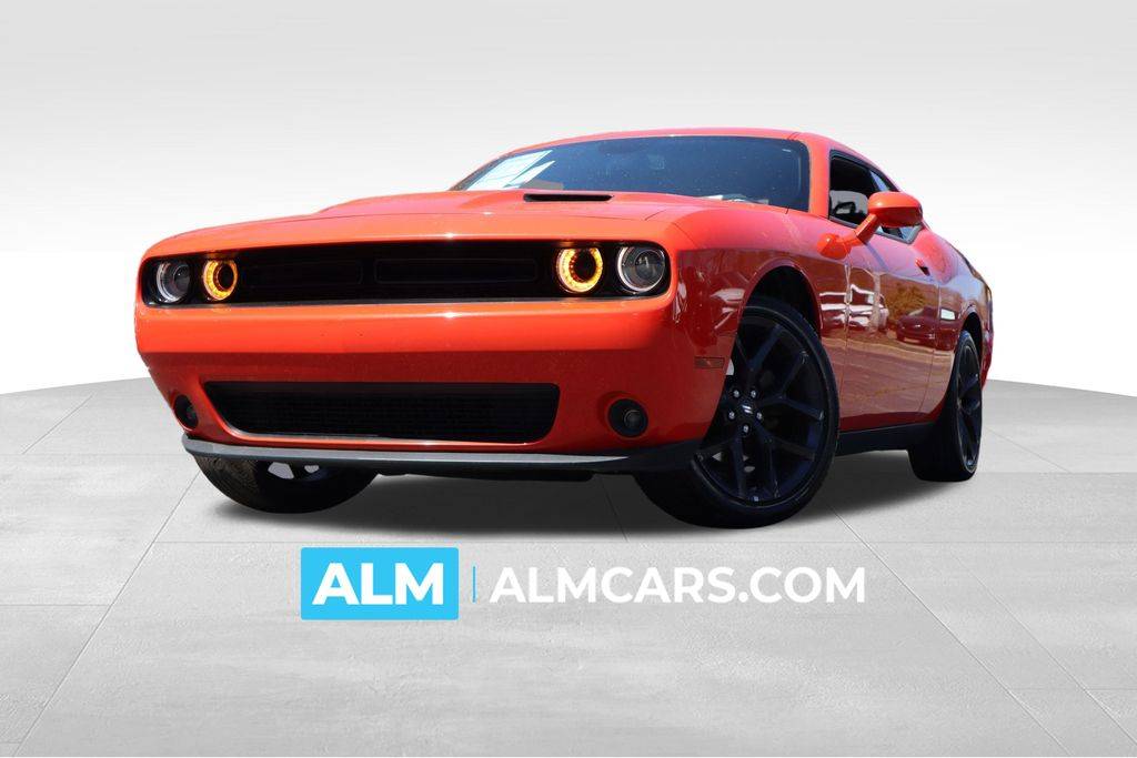 2022 Dodge Challenger SXT — Coupe — 51,127 mi — Roswell, GA
