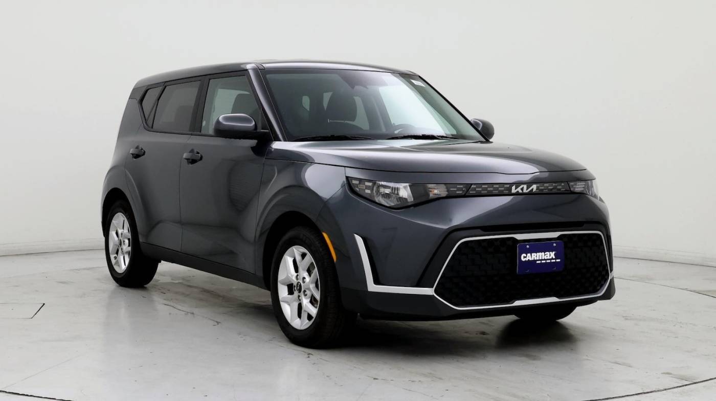 2023 Kia Soul LX — Hatchback — 9,720 mi — Beaverton, OR