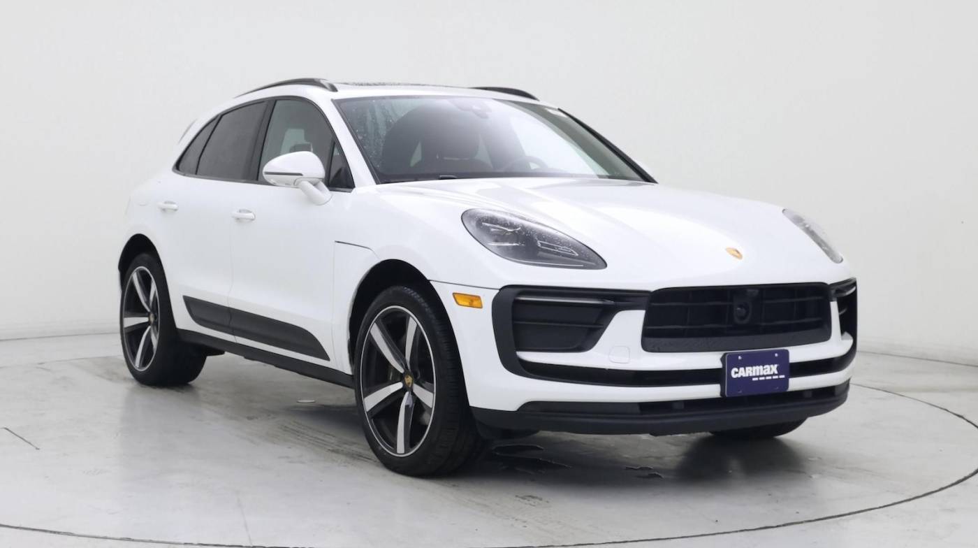 2023 Porsche Macan T