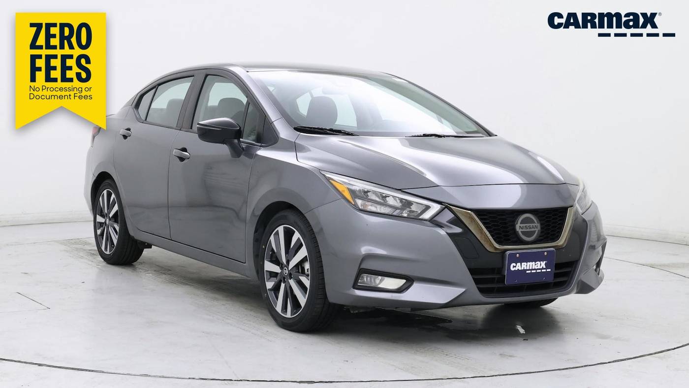 2020 Nissan Versa SR