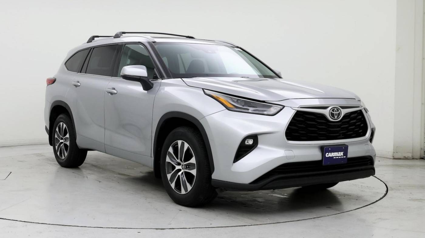 2022 Toyota Highlander XLE — SUV — 38,378 mi — Beaverton, OR