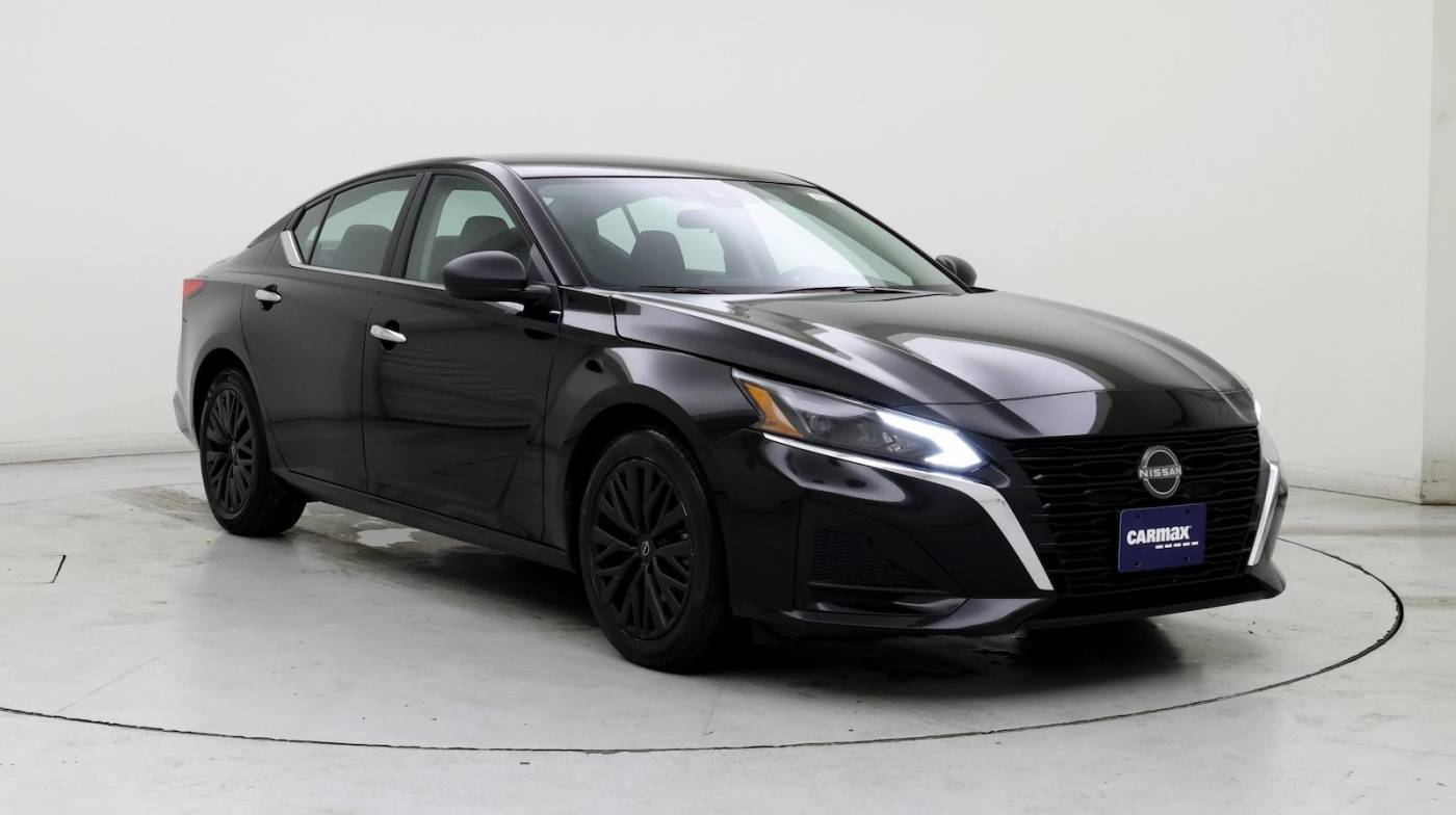 2024 Nissan Altima SV — Sedan — 17,588 mi — Beaverton, OR