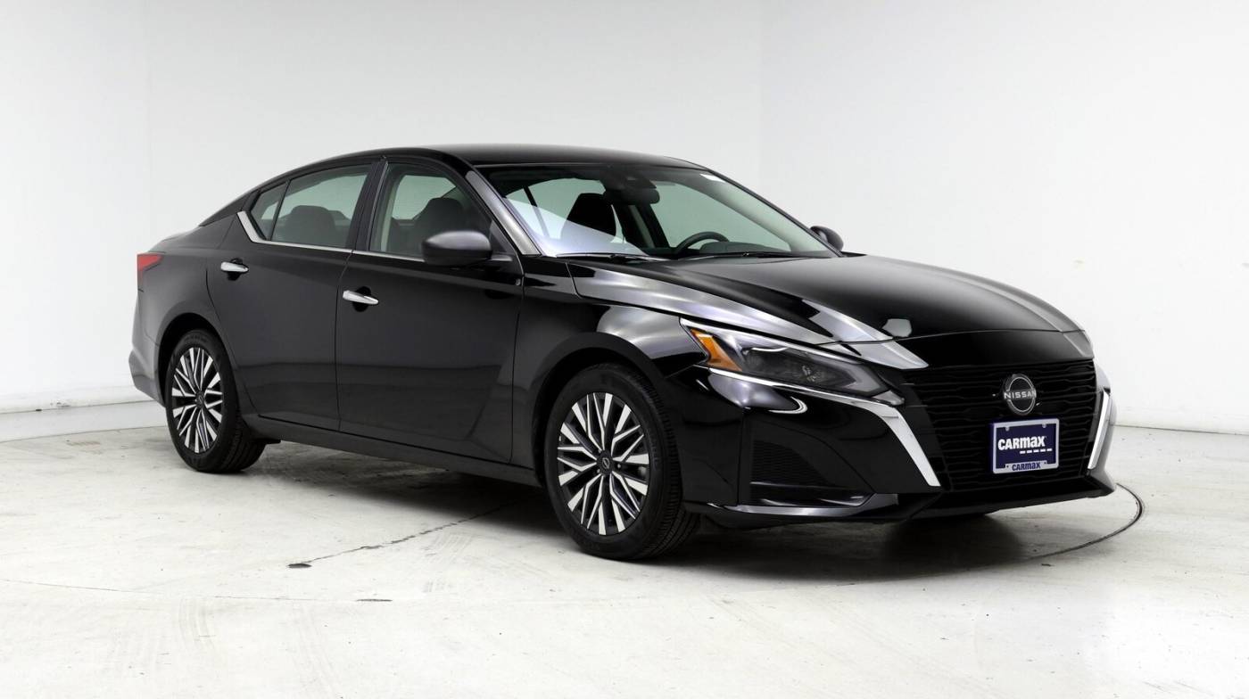 2024 Nissan Altima SV — Sedan — 17,810 mi — Beaverton, OR