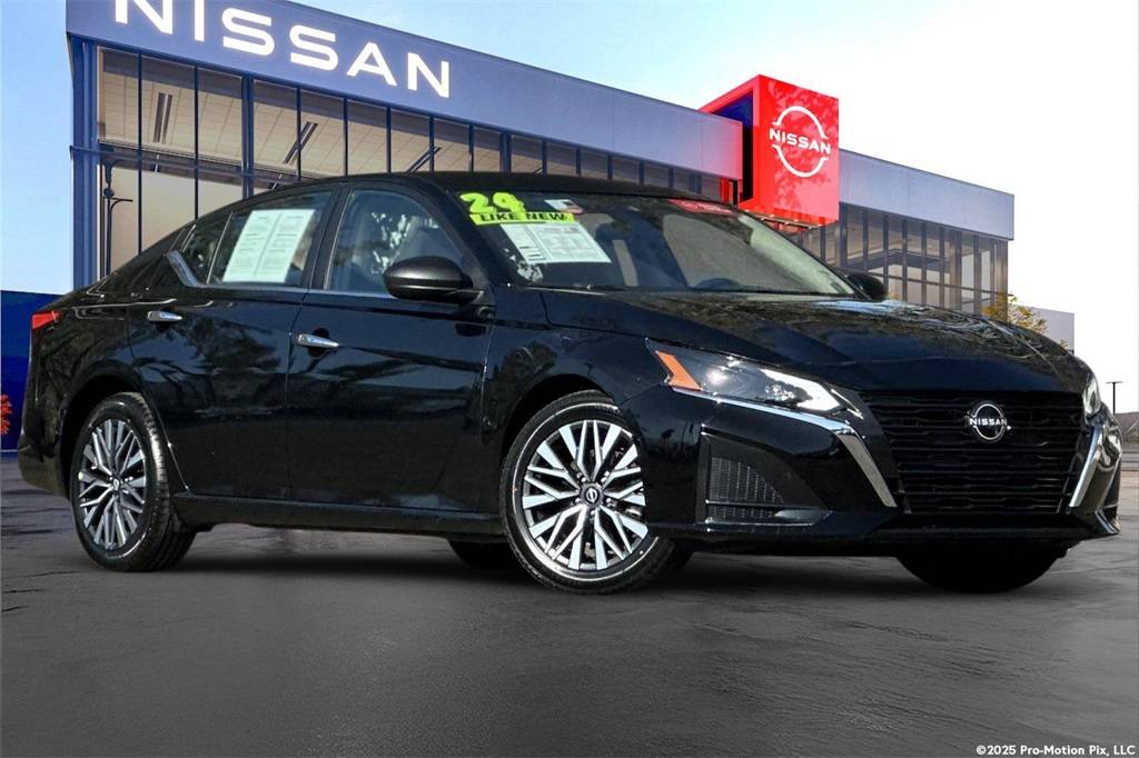 2024 Nissan Altima SV — Sedan — 37,842 mi — Corona, CA