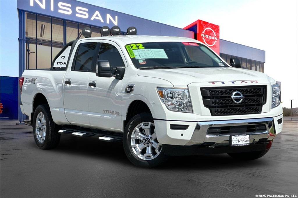 2022 Nissan Titan XD SV — Pickup Truck — 15,821 mi — Corona, CA