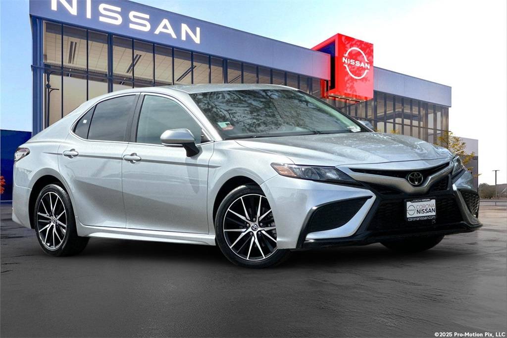 2023 Toyota Camry SE — Sedan — 42,058 mi — Corona, CA